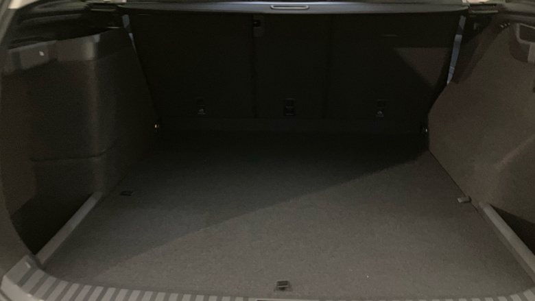 Volkswagen Tayron 1.5 TSI eHybrid Elegance 5dr DSG6 Estate